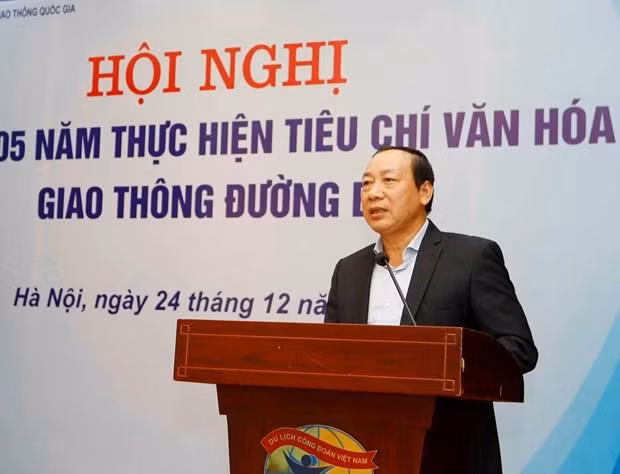 Le PM décide des sanctions disciplinaires à l’encontre de plusieurs cadres ảnh 1