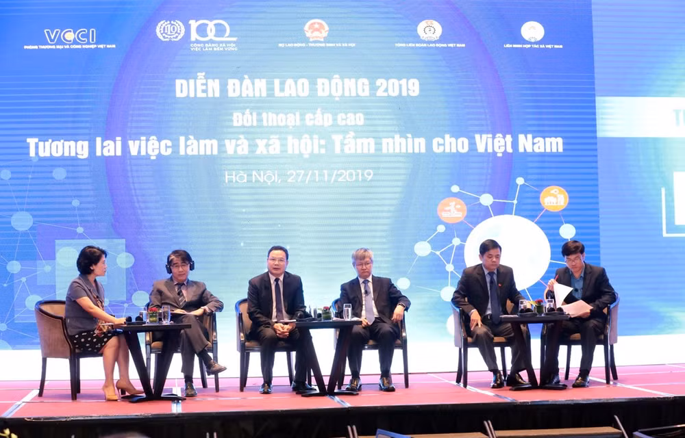 Forum du travail 2019 à Hanoï ảnh 1