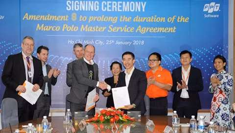 Signature d’un contrat de 100 millions de dollars dans le secteur des TI ảnh 1