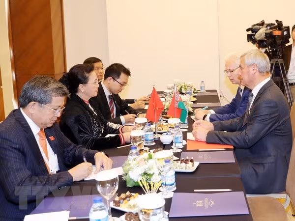 Le Vietnam et la Biélorussie renforcent leur coopération multiforme ảnh 1