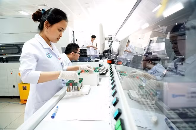 Réussite d'un projet expérimental de formation d'aides-soignants Vietnam-Allemagne ảnh 1