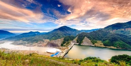 La Centrale hydro-électrique de Lai Châu, un ouvrage hors du commun ảnh 1