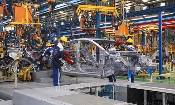 Le Vietnam renforce l'attraction des IDE dans l'industrie automobile ảnh 1