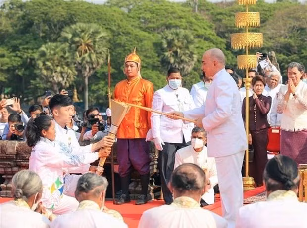 SEA Games 32 : Phnom Penh assure la sécurité du relais de la torche ảnh 1