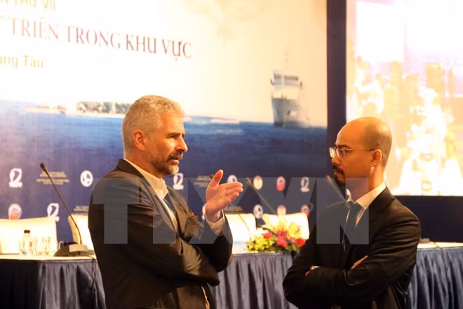 L'ASEAN doit renforcer son rôle central face à la question de la Mer Orientale ảnh 1
