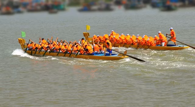 Hanoï accueillera le premier festival de courses de bateaux-dragons ảnh 1