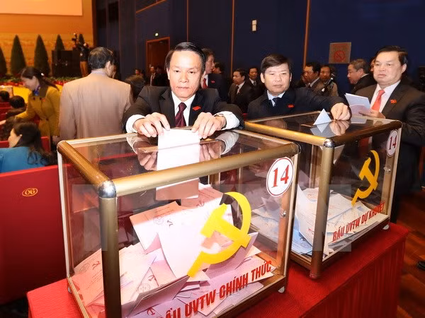 Le peuple a pleinement confiance en le nouveau Comité central du Parti ảnh 3