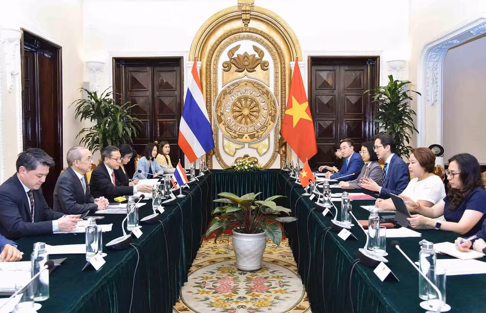 Le Vietnam et la Thaïlande tiennent leur 9e consultation politique à Hanoi ảnh 1