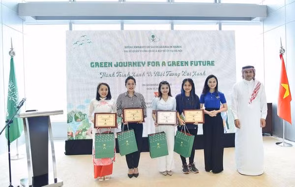 Vietnam et Arabie saoudite partagent leur vision d'un avenir vert ảnh 1 Vietnam et Arabie saoudite partagent leur vision d'un avenir vert ảnh 1