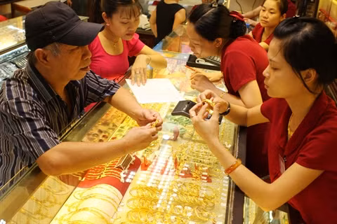 Des bijoux en or très demandés en fin d’année ảnh 1
