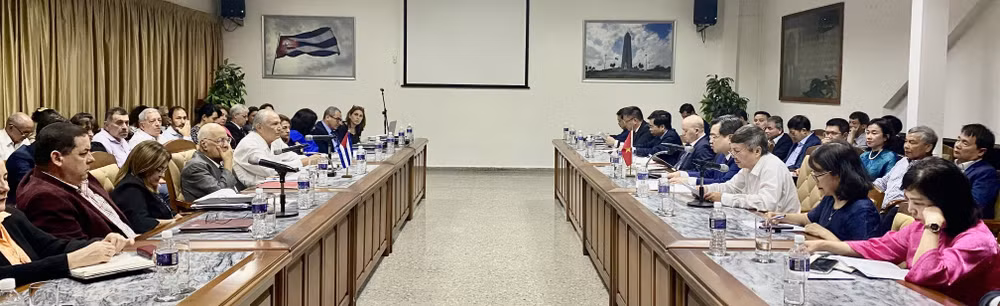 Ouverture de la 41e session du Comité intergouvernemental Vietnam-Cuba ảnh 1