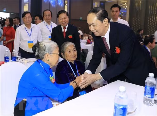 Ninh Binh est fière de son fils d'élite, le président Tran Dai Quang ảnh 1