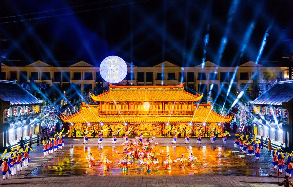 Tourisme : le Vietnam reporte des prix internationaux, malgré le COVID-19 ảnh 1