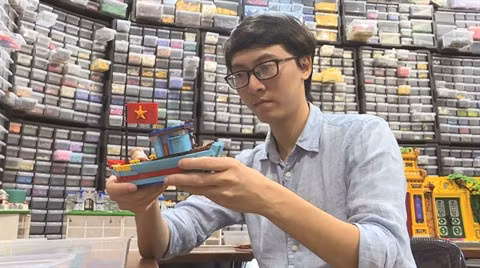 Un ingénieur qui voue au Lego une passion solide comme la brique ảnh 1