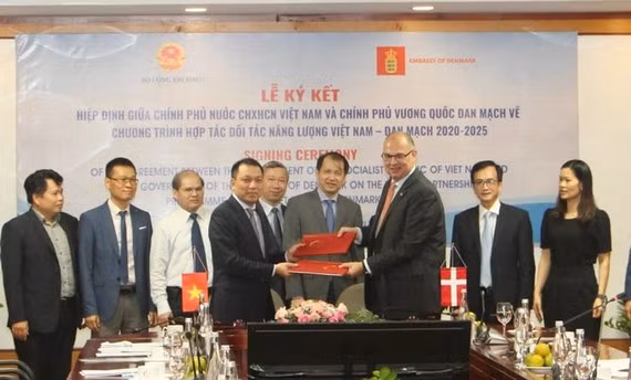 Le Danemark soutient le Vietnam dans le développement de l’énergie verte ảnh 1
