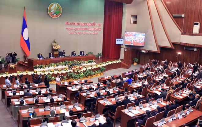 Ouverture de la 5e session de l’Assemblée nationale laotienne ảnh 1 Ouverture de la 5e session de l’Assemblée nationale laotienne ảnh 1