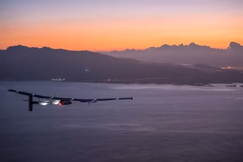 Solar Impulse, un vol légendaire pour l’avenir de la planète ảnh 4
