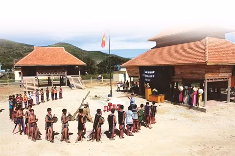 De la préservation de la culture de minorités ethniques au Vietnam ảnh 2