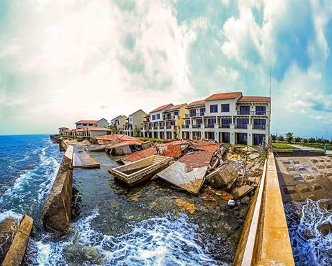 Peu à peu, la mer ronge le littoral du Centre ảnh 2