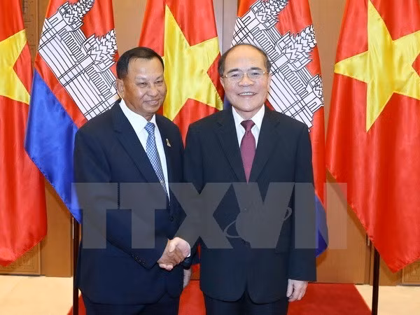 Entretien Nguyen Sinh Hung - Say Chhum ảnh 1 Entretien Nguyen Sinh Hung - Say Chhum ảnh 1