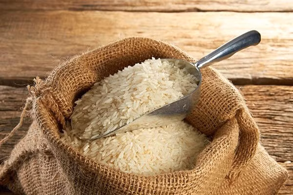 Le riz du Vietnam continue de maintenir sa position de leader en prix ảnh 1 Le riz du Vietnam continue de maintenir sa position de leader en prix ảnh 1