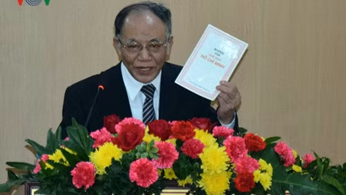 Le professeur Hoàng Chi Bao parle de l’exemple moral du Président Hô Chi Minh ảnh 1