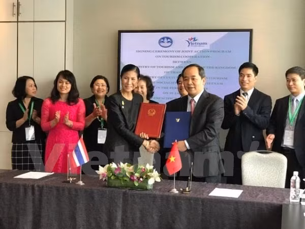 Promotion de l'année nationale du tourisme au Nord-Ouest sur le marché de l'ASEAN ảnh 1
