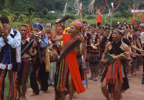 Fête d'A Riêu ping à Quang Tri ảnh 1