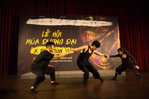 Le 10e festival de danse contemporaine internationale XPosition O au Vietnam ảnh 1