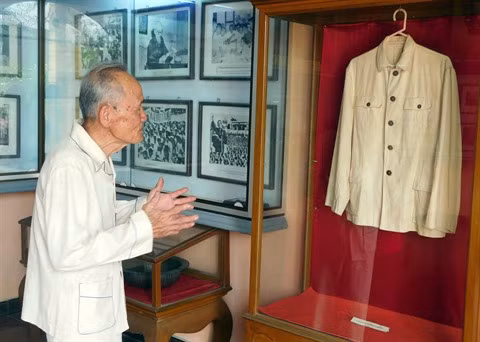 L’Oncle Hô dans le cœur et l’esprit de vieux soldats ảnh 2