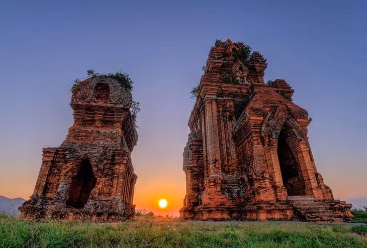 Les vestiges de la civilisation Cham à Binh Dinh ảnh 1