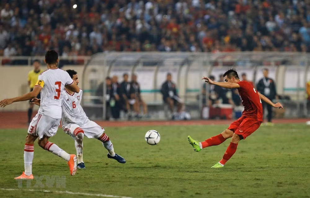 Les médias sud-coréens félicitent l'équipe de football vietnamienne ảnh 1