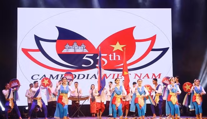 Ouverture de la Semaine de la culture cambodgienne au Vietnam ảnh 1