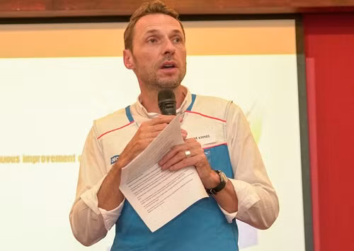 Le géant français Decathlon ouvre un premier magasin au Vietnam ảnh 2