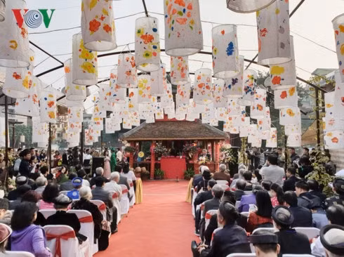 Célébrations du Têt dans l’ensemble du pays ảnh 1 Célébrations du Têt dans l’ensemble du pays ảnh 1
