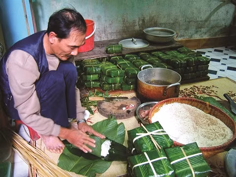 Pic d’activité dans les villages de métier à l’occasion du Têt ảnh 1