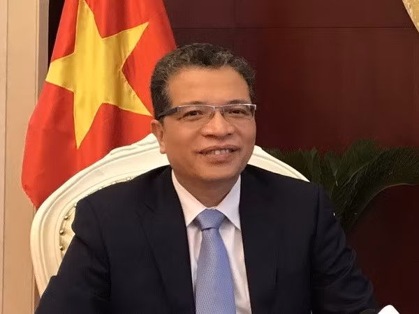 L'ambassadeur du Vietnam en Chine rencontre la presse ảnh 1