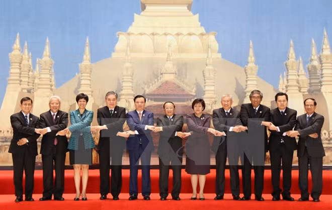 Ouverture de la 20e conférence des ministres des Finances de l'ASEAN ảnh 1