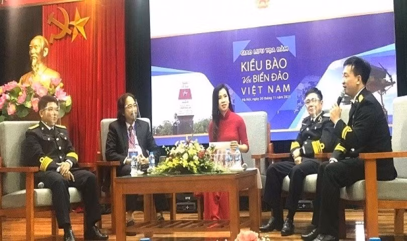 Souveraineté maritime: séminaire « Les Vietnamiens d'outre-mer avec la mer et les îles du Vietnam » ảnh 1 Souveraineté maritime: séminaire « Les Vietnamiens d'outre-mer avec la mer et les îles du Vietnam » ảnh 1