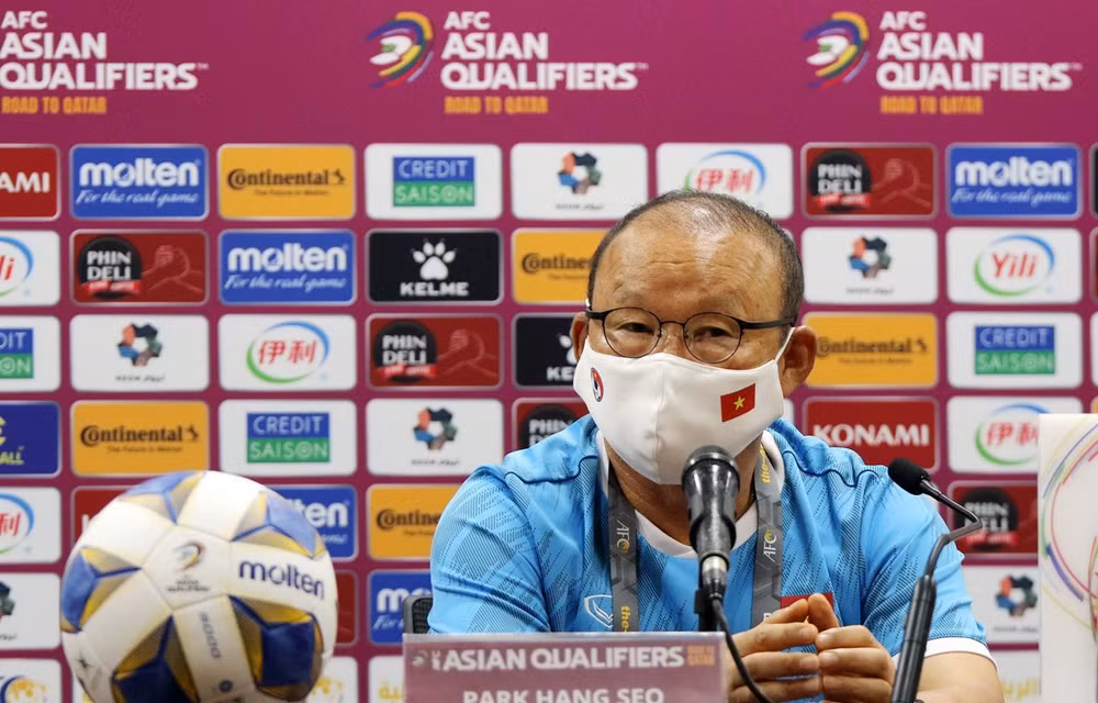 Mondial 2022: l'entraîneur Park Hang Seo souligne l'importance du match contre la Chine ảnh 1