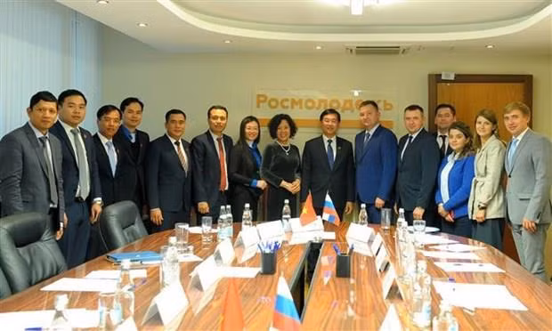 Les jeunes vietnamiens et russes renforcent leur connectivité ảnh 1