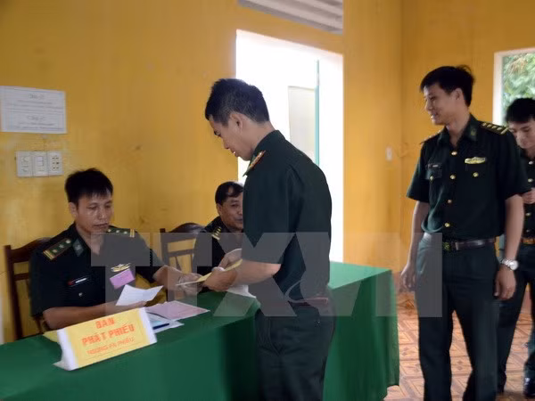 Elections anticipées dans de nombreuses localités dans l'ensemble du pays ảnh 2