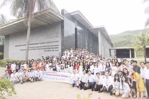C’est parti pour l’École d’été des sciences à Quy Nhon ! ảnh 2