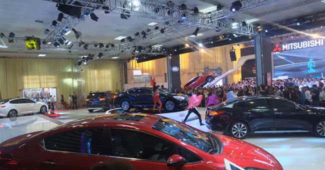 Premier semestre: les importations d’automobiles dépassent le milliard de dollars ảnh 1