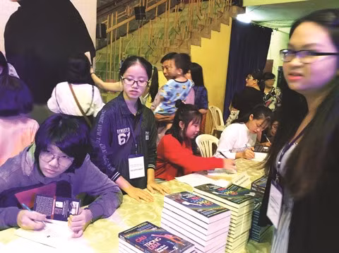 Initier les jeunes au théâtre ảnh 2