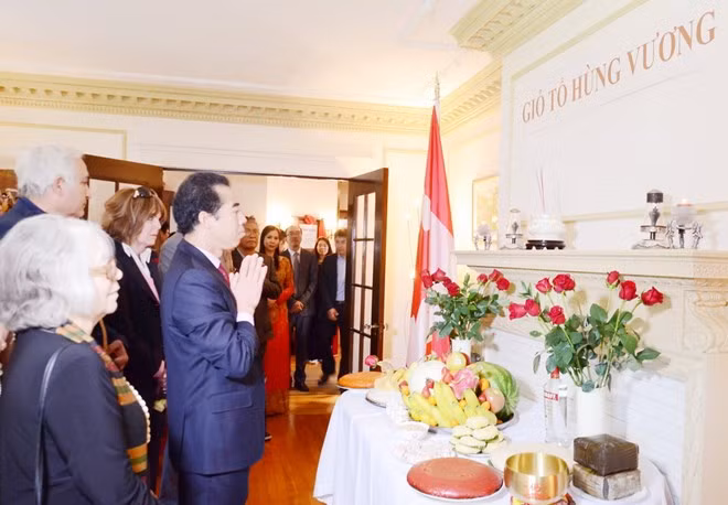 Les rois fondateurs Hung honorés aussi au Canada ảnh 1