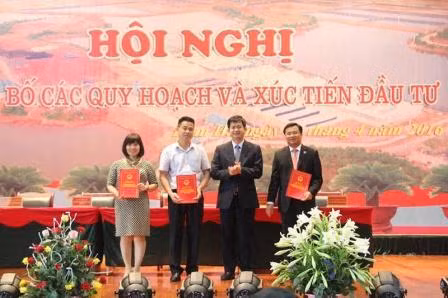 Conférence sur la promotion de l’investissement à Dâm Ha ảnh 1