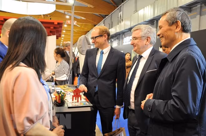 Le Vietnam participe au Salon des vacances 2018 à Bruxelles ảnh 1