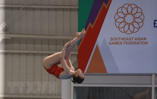 SEA Games 31 : la plongeuse Ngô Phuong Mai décroche la première médaille pour le Vietnam ảnh 1