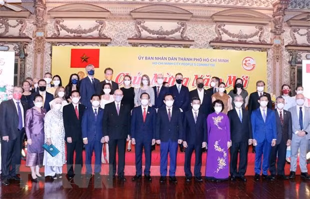 Hô Chi Minh-Ville promeut ses relations avec ses partenaires étrangers ảnh 1